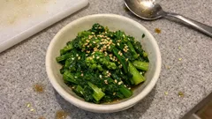 菜の花のおひたし、苦味がやさしくなる—ごま油＋薄口しょうゆの簡単レシピ